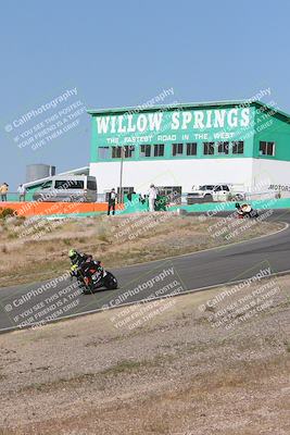 media/Apr-20-2025-AHRMA (Sun) [[393a79c373]]/Race/Group 11 early race/Turn 4b/